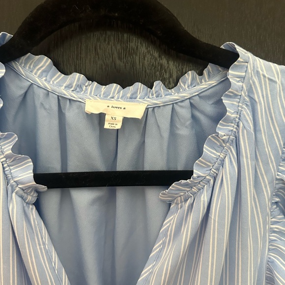 a love a, V neck, Popover, tiered dress, lined, good pre-owned condition - Picture 2 of 7